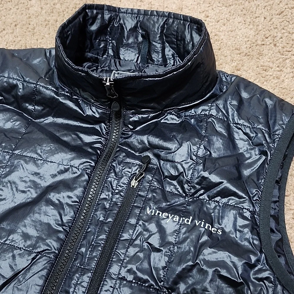 Vineyard Vines Martha Vineyard Black Puffer Vest Jacket Men's Size S Small - Picture 3 of 12
